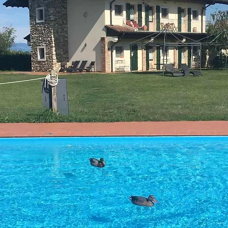 Bagnole - 2 Apartament Barcuzzi